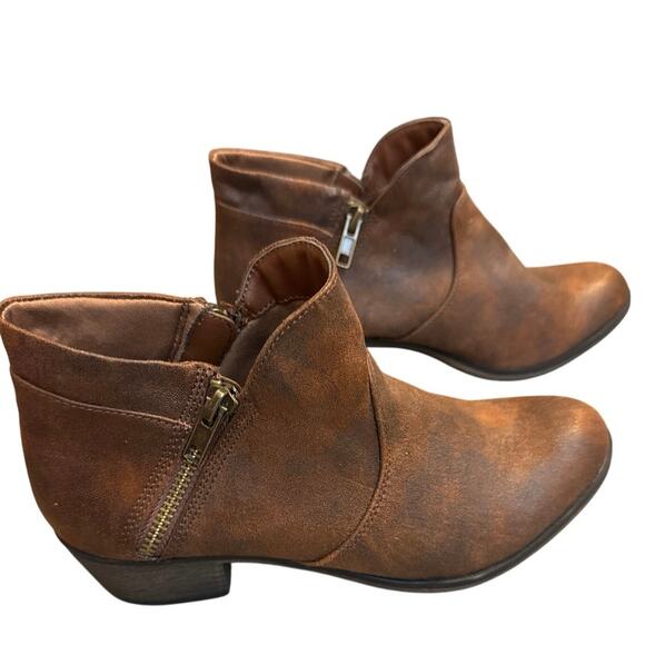 Brand New Sun + Stone Women's 6.5 Womens Adelinee Faux Leather Ankle Boots Brown - Picture 3 of 10